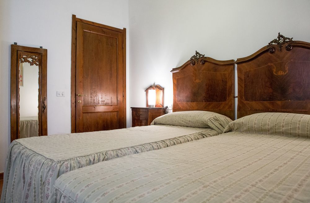 Castello Di Fezzana Apartamento Montespertoli Exterior foto